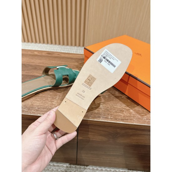 H slippers