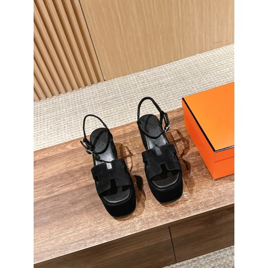H Sandals