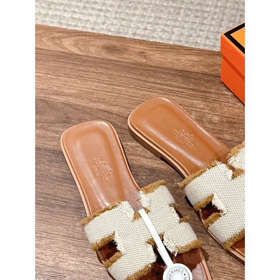 H slippers