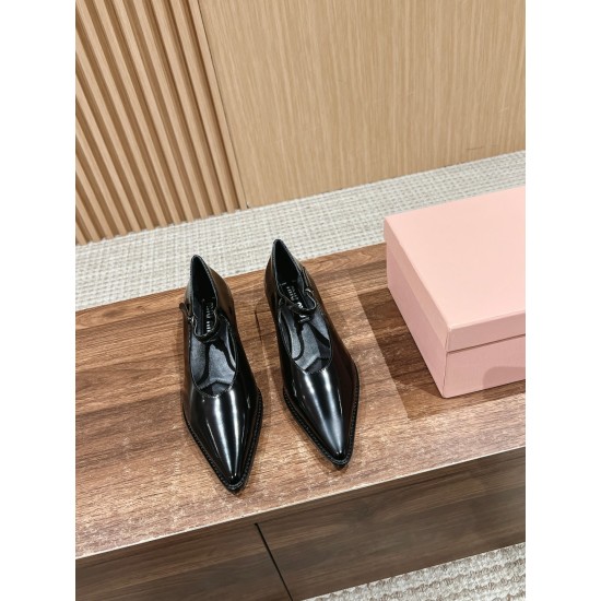 Mary Jane shoes