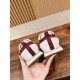 De Xun Shoes