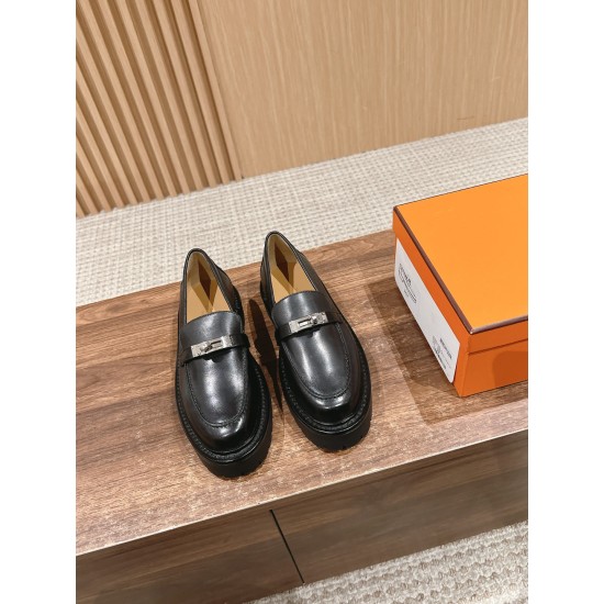 De Xun Shoes