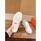 Skateboard shoes
