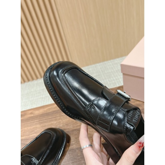 Mary Jane shoes