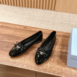 Nude shoes
