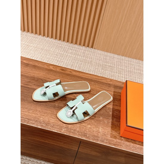 H slippers