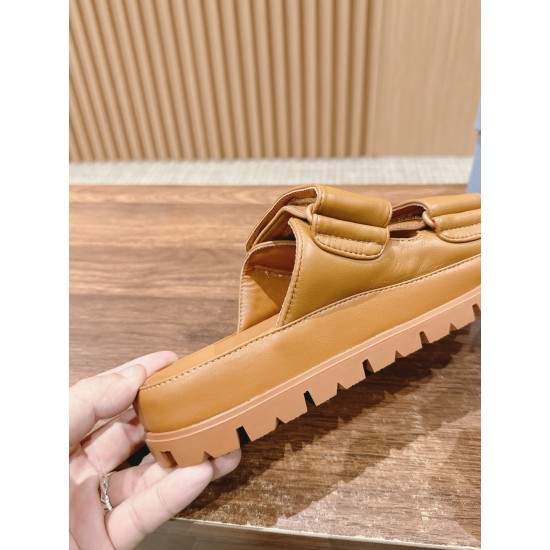 sandal