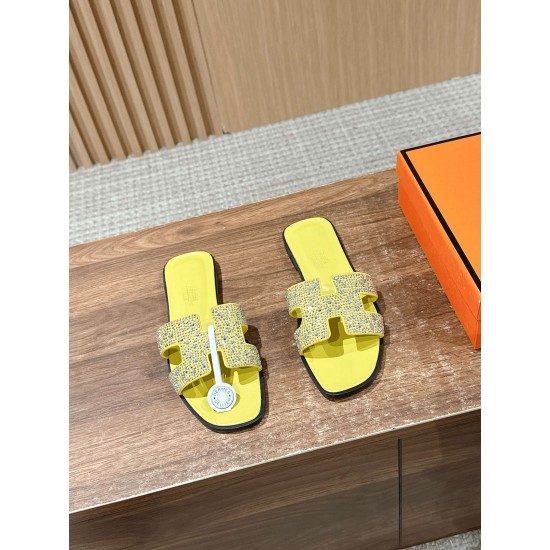 H slippers