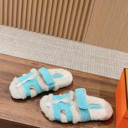  Cake Hair Slippers
