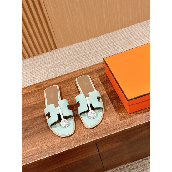 H slippers