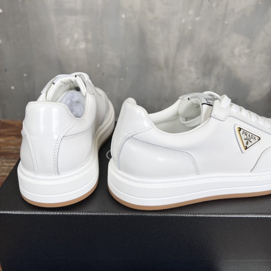 Nude shoes