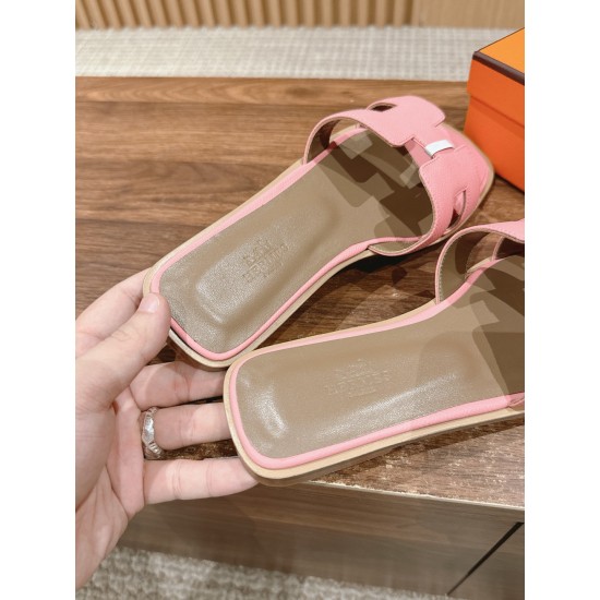 H slippers