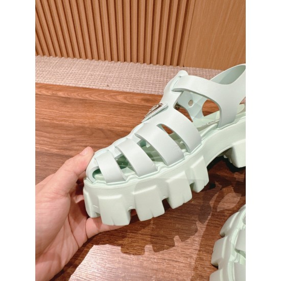 sandal