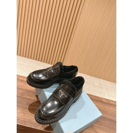 leather shoes
