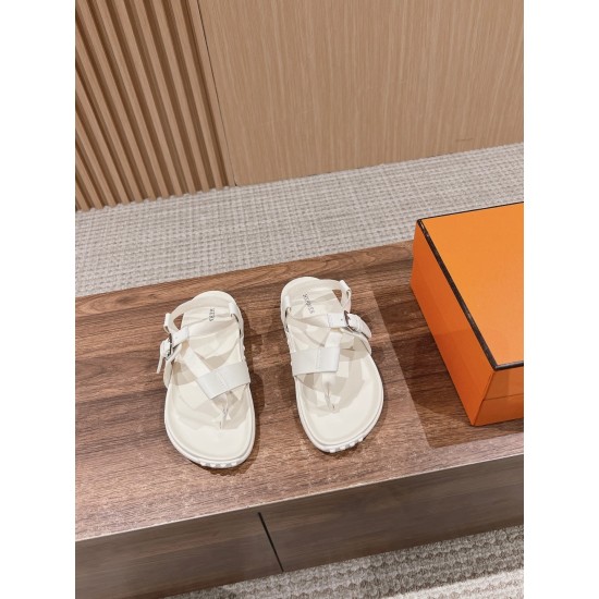 H Sandals
