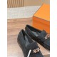 De Xun Shoes