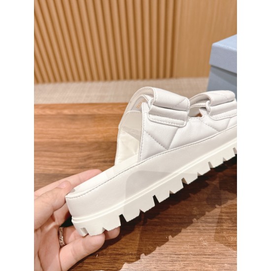 sandal