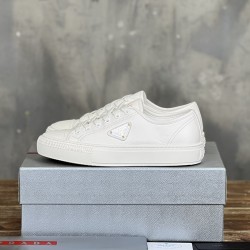 Nude shoes