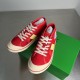 canvas shoe