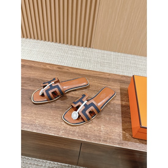 H slippers