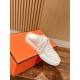 H lace up slippers