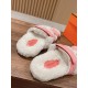  Cake Hair Slippers