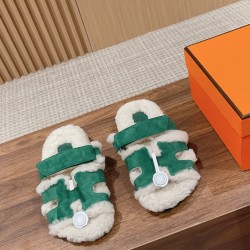  Cake Hair Slippers