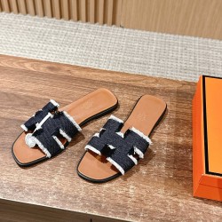 H slippers