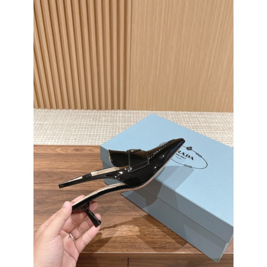 sandal