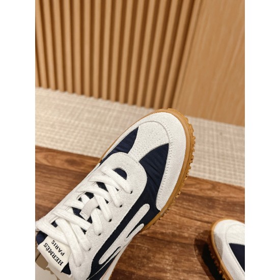 De Xun Shoes