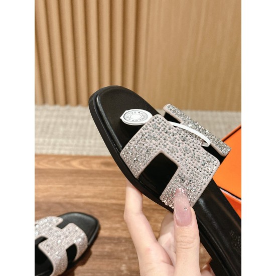 H slippers