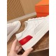 Skateboard shoes