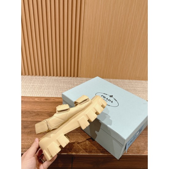 sandal