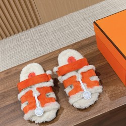  Cake Hair Slippers