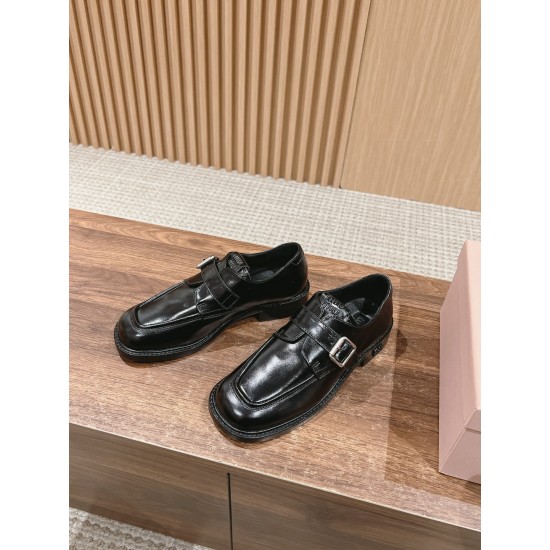 Mary Jane shoes