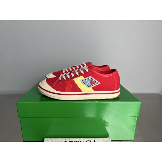 canvas shoe