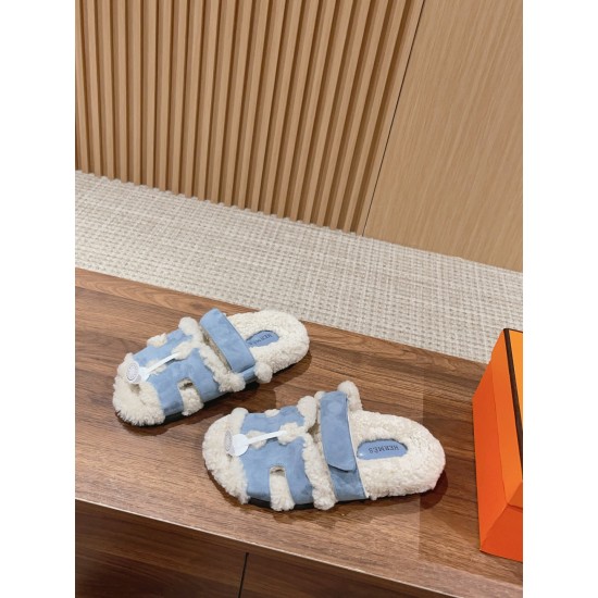  Cake Hair Slippers