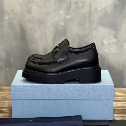 leather shoes