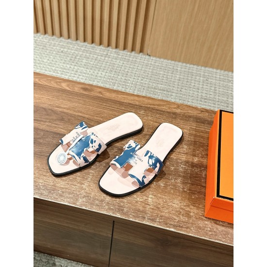 H slippers