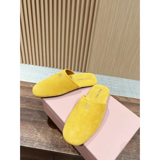 slippers