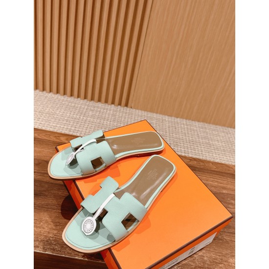 H slippers