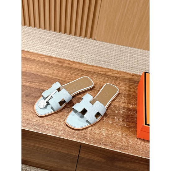 H slippers
