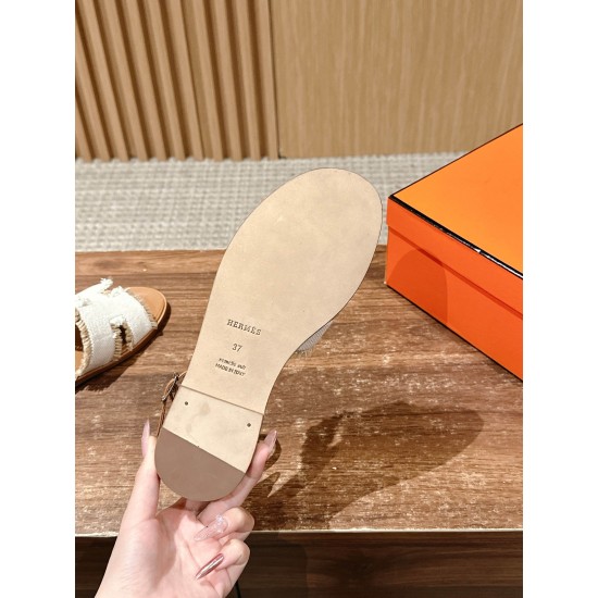 H slippers