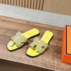 H slippers