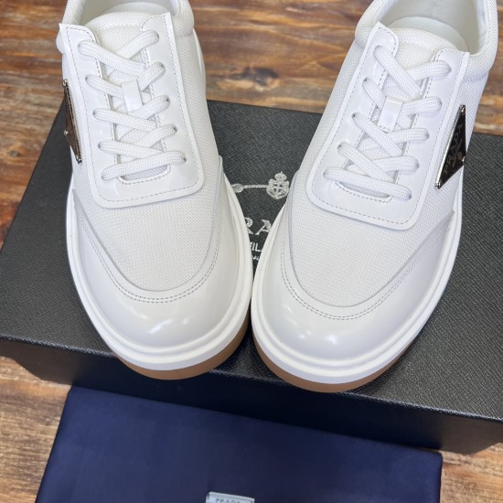 Nude shoes