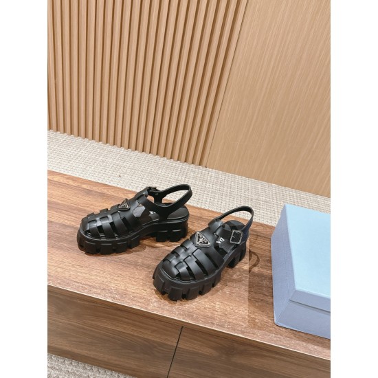 sandal