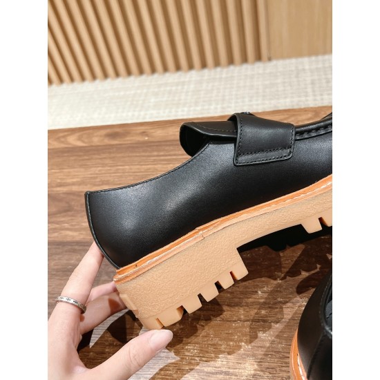 leather shoes