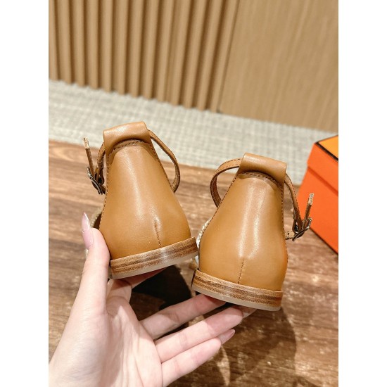 H slippers