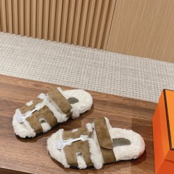  Cake Hair Slippers