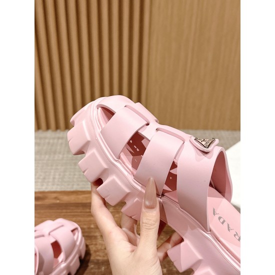 sandal